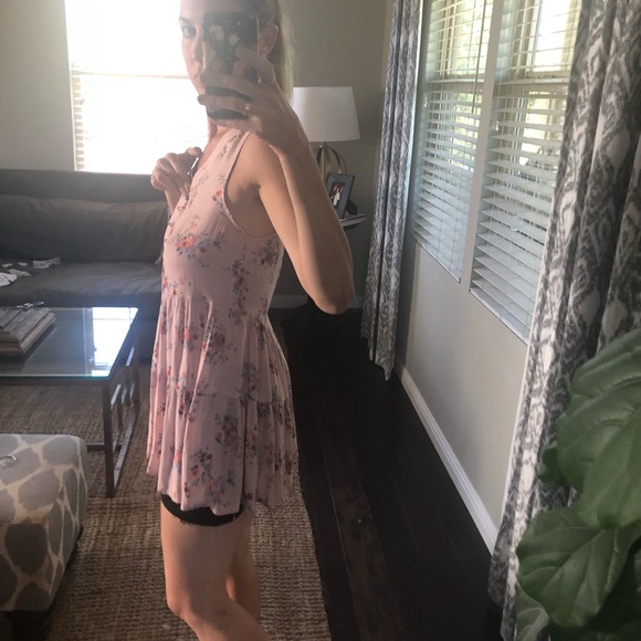 Floral blouse - Picture 4 of 5